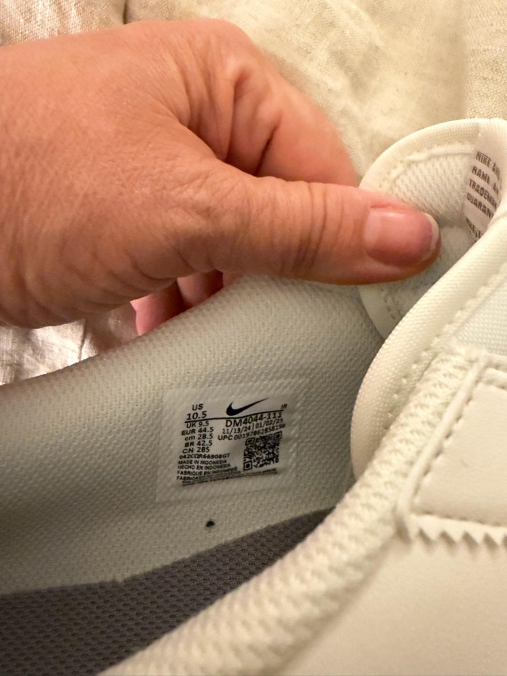 Nike Cortez Sneakers - Picture 9 of 10